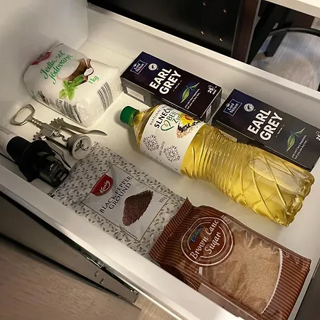 Golden Rose With 24h Checkin And Free Parking Apartment *